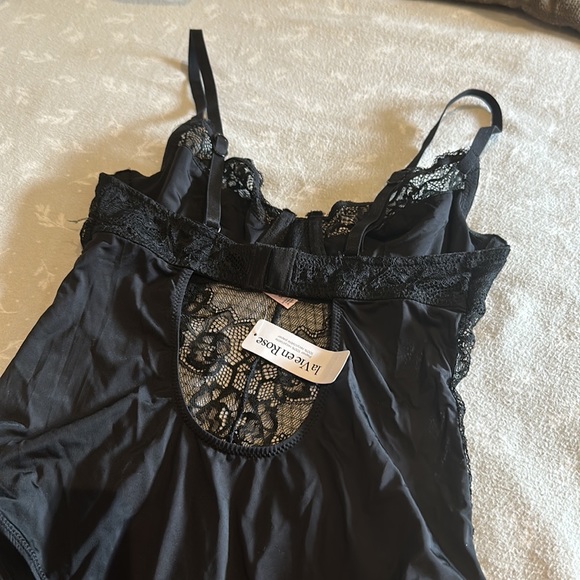 La vie en rose black lace teddy - Picture 5 of 9